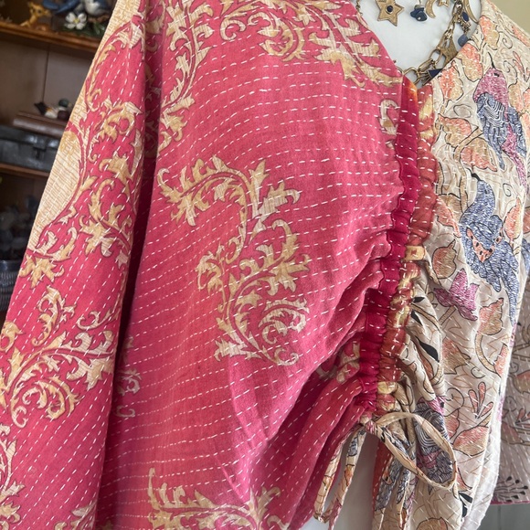 She Lives Beauty Pink Bird Kantha Butterfly Cinch Tie Reversible V-Neck Shirt - Picture 5 of 15